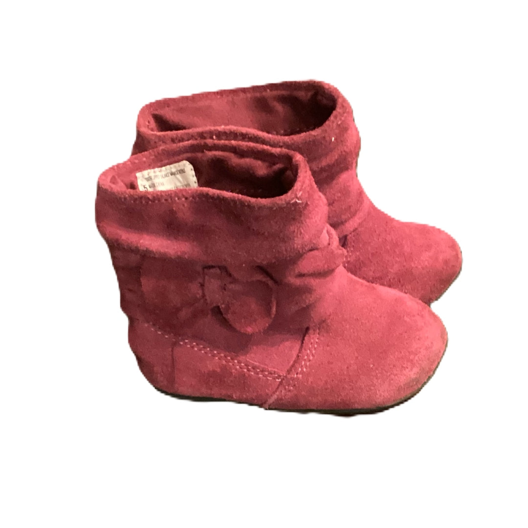 Size 5 Circo Fuschia Suede Slouch Boots